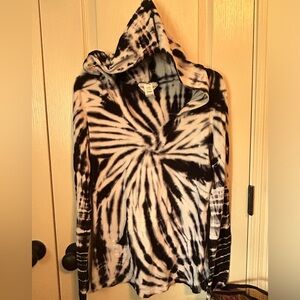 Hard Tail L long sleeve super soft hooded tee top tie dye